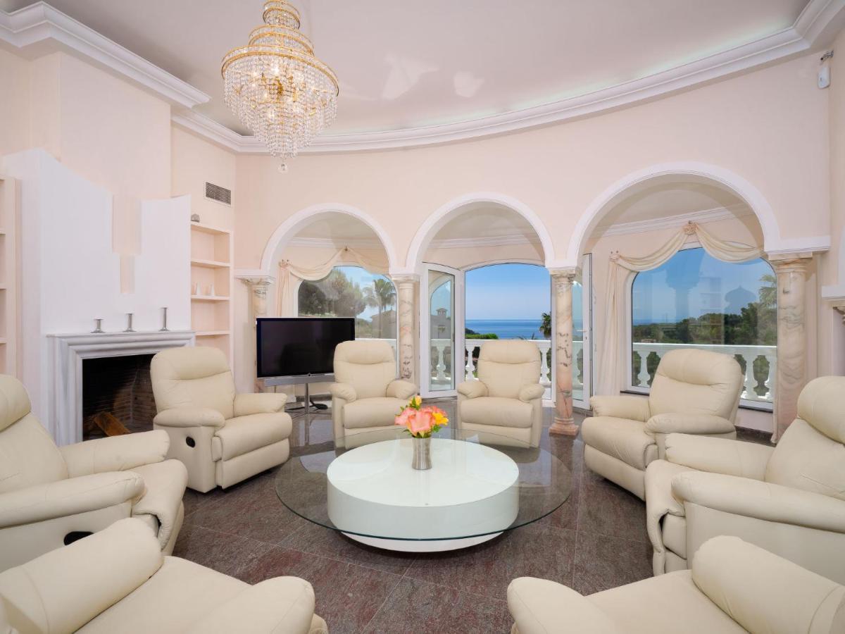 Villa Luxemburg Fanadix Esterno foto